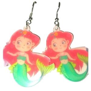 Super cute mermaid earrings